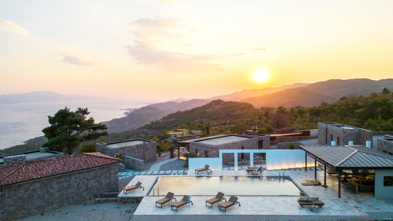 Momos Otel (Adults Only) Ayvacik Exterior photo
