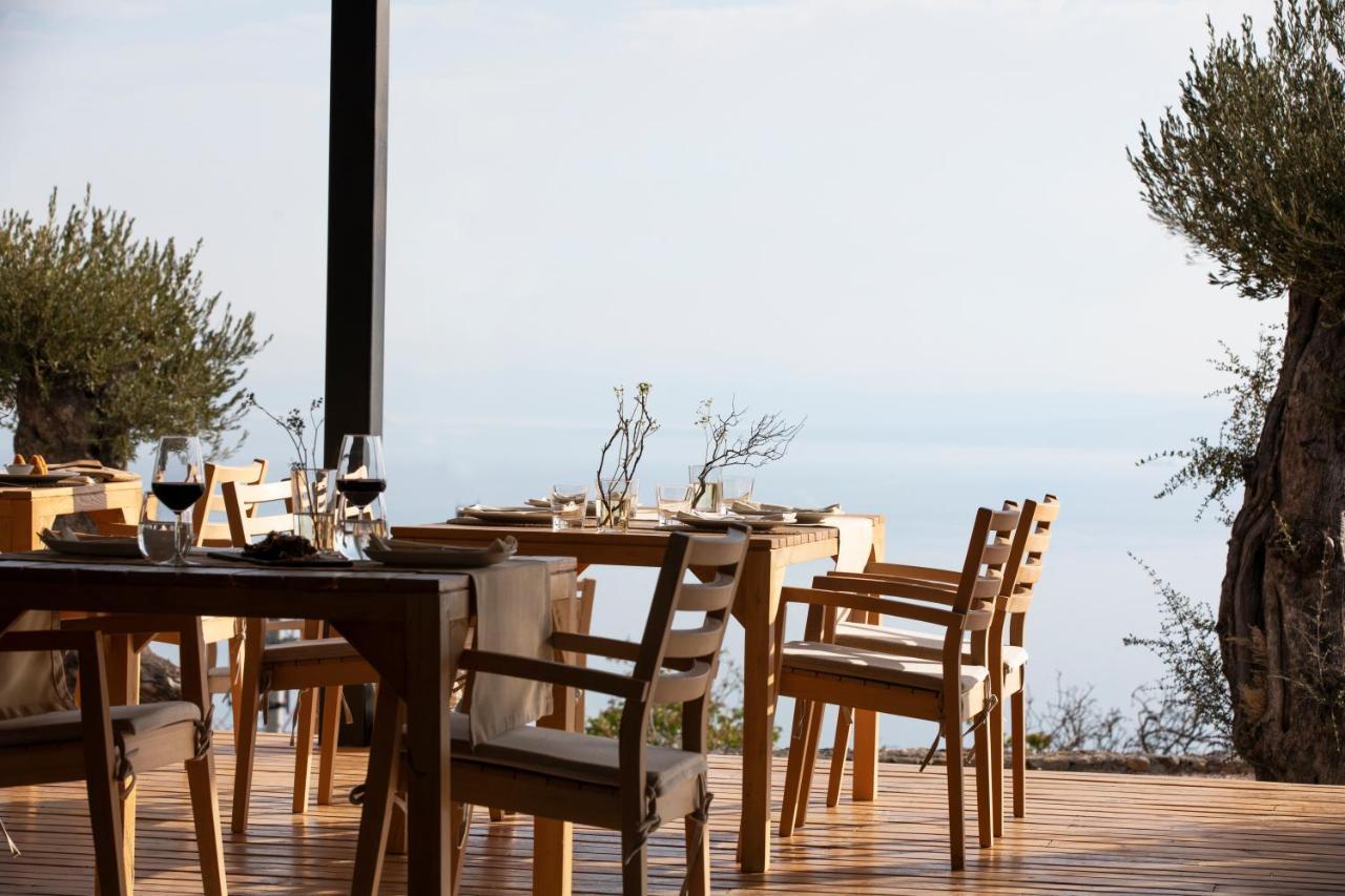 Momos Otel (Adults Only) Ayvacik Exterior photo